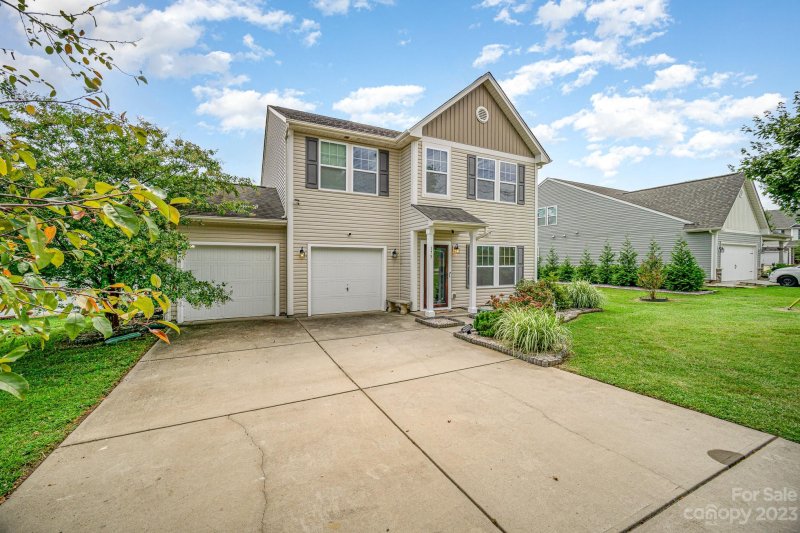 Property image 2 at 175 Old Carriage Road, Clover, SC 29710