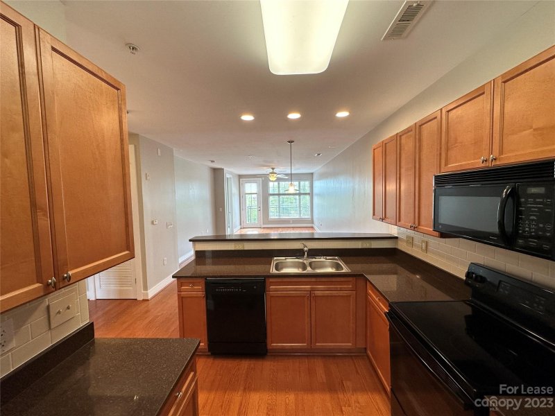 Property image 3 at 1101 1st Street, Charlotte, NC 28202