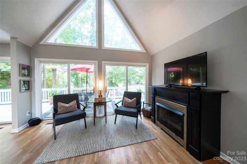 Property image 5 at 2697 Trent Pines Court, Sherrills Ford, NC 28673