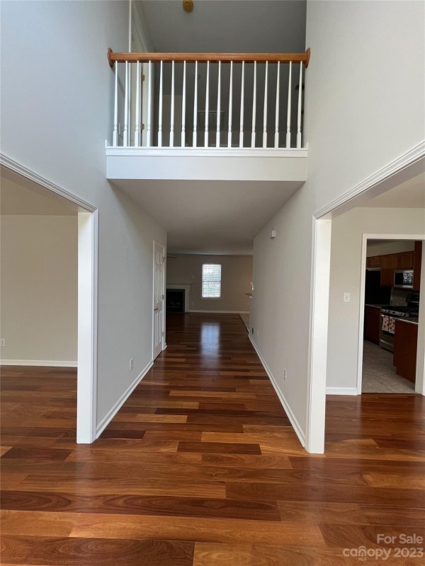 Property image 3 at 9642 Nannyberry Lane, Charlotte, NC 28273