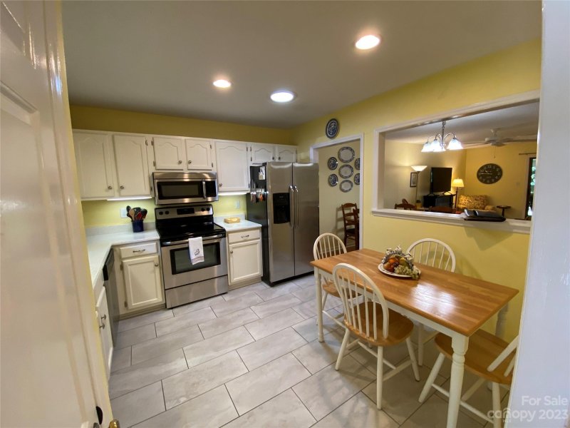 Property image 3 at 21 Loganwood Lane, Etowah, NC 28729