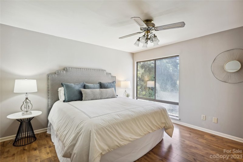 Property image 5 at 8016 Princess Ann Drive, Charlotte, NC 28212