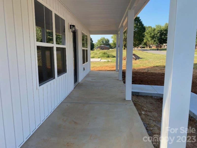 Property image 4 at 1003 Adams Street, Statesville, NC 28677