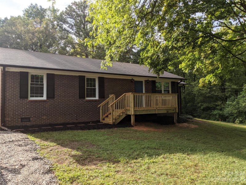 Property image 4 at 1204 Westover Circle, Rock Hill, SC 29732
