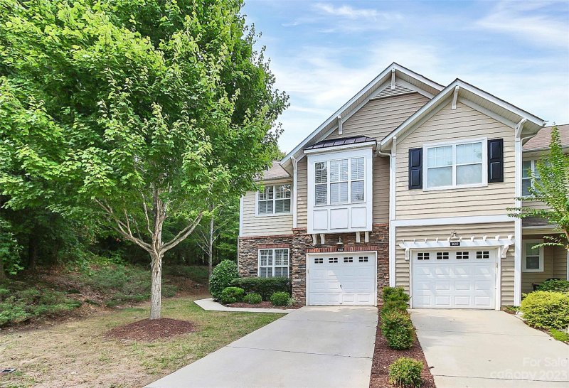 Property image 3 at 822 Petersburg Drive, Fort Mill, SC 29708