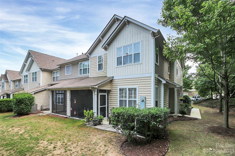 Property image 4 at 822 Petersburg Drive, Fort Mill, SC 29708