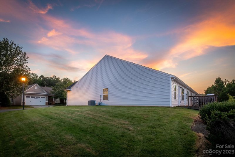 Property image 4 at 1650 Amberlight Circle, Salisbury, NC 28144