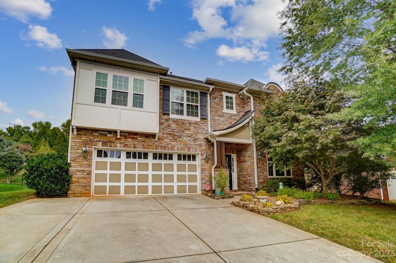 Property image 3 at 10012 Paxton Run Road, Charlotte, NC 28277