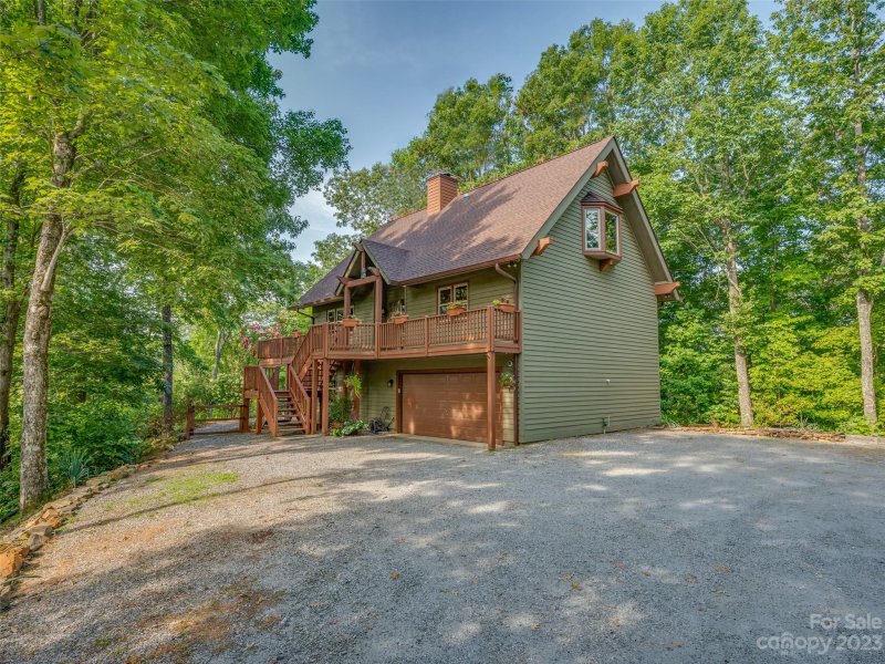 Property image 2 at 183 Woodhaven Drive, Saluda, NC 28773