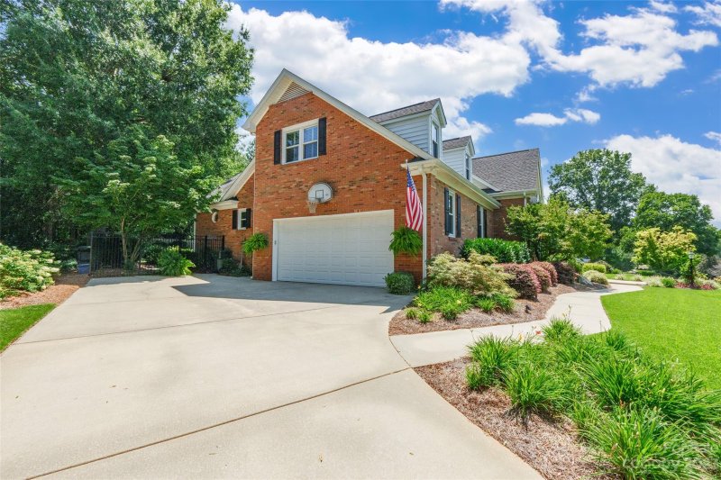 Property image 3 at 1906 Cavendale Drive, Rock Hill, SC 29732