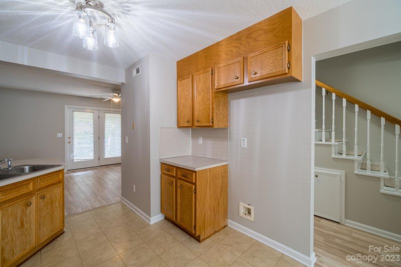 Property image 4 at 3372 White Oak Court, Claremont, NC 28610