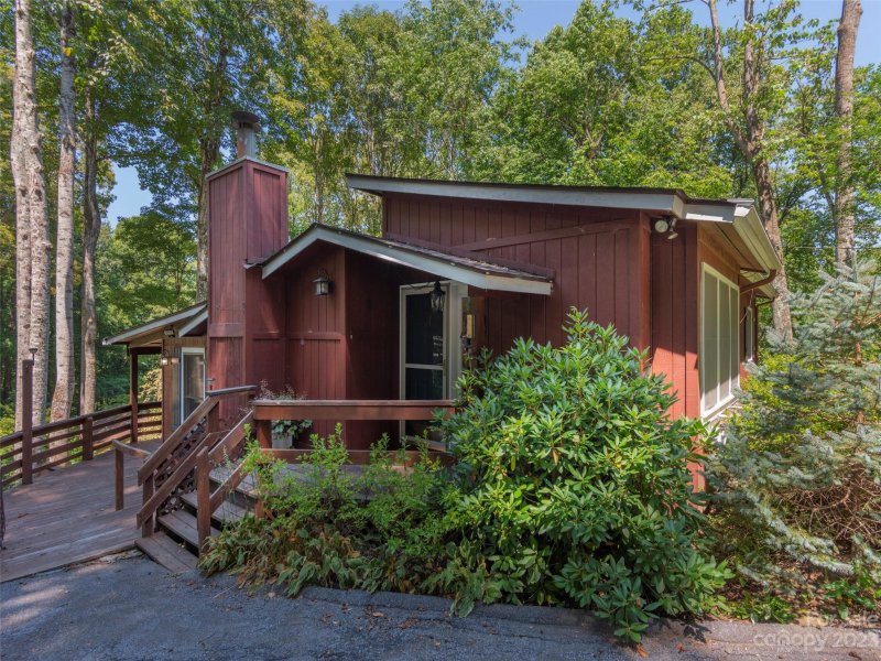 Property image 2 at 27 Candee Lane, Maggie Valley, NC 28751