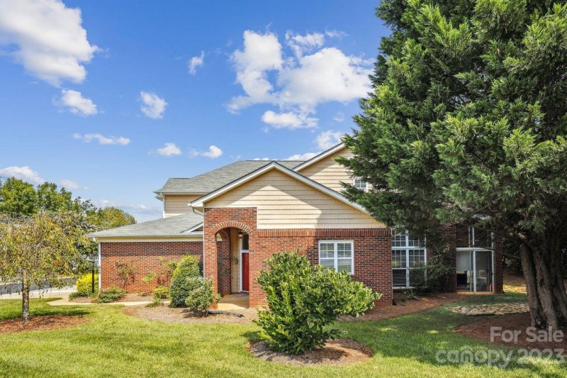 Property image 4 at 3706 Oak View Court, Matthews, NC 28105