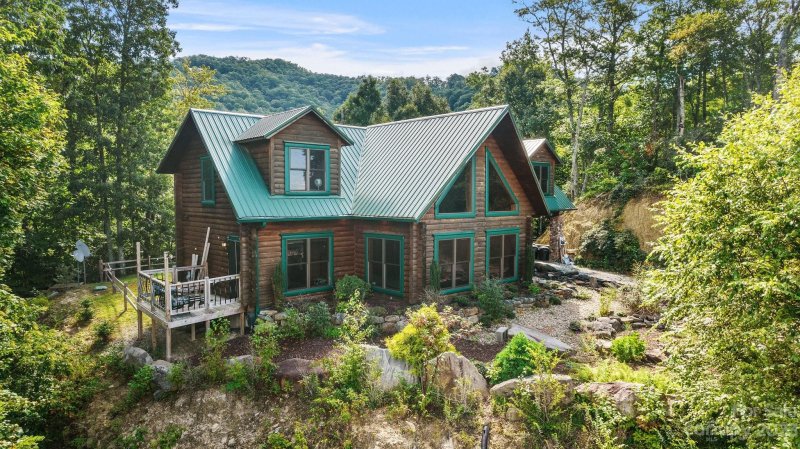 Property image 3 at 18 Fairway Run, Bryson City, NC 28713