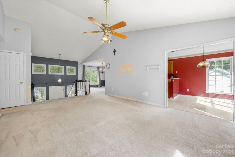 Property image 4 at 10106 Crayton Drive, Charlotte, NC 28269