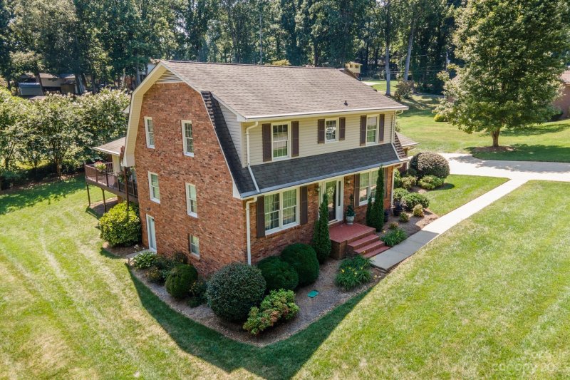 Property image 3 at 304 7th Street Place, Conover, NC 28613