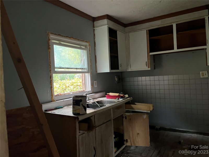 Property image 3 at 13014 Central Avenue, Huntersville, NC 28078