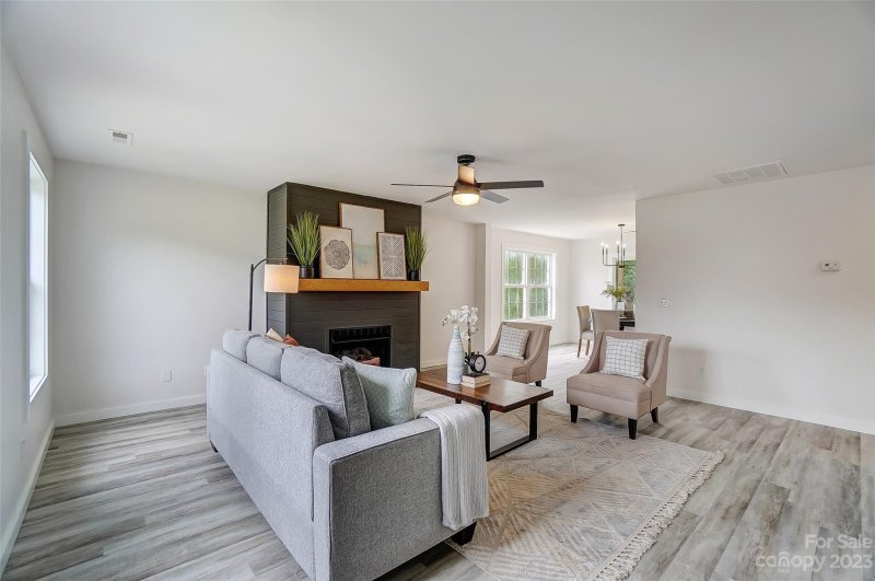 Property image 4 at 1527 Meadow Glen Lane, Rock Hill, SC 29730