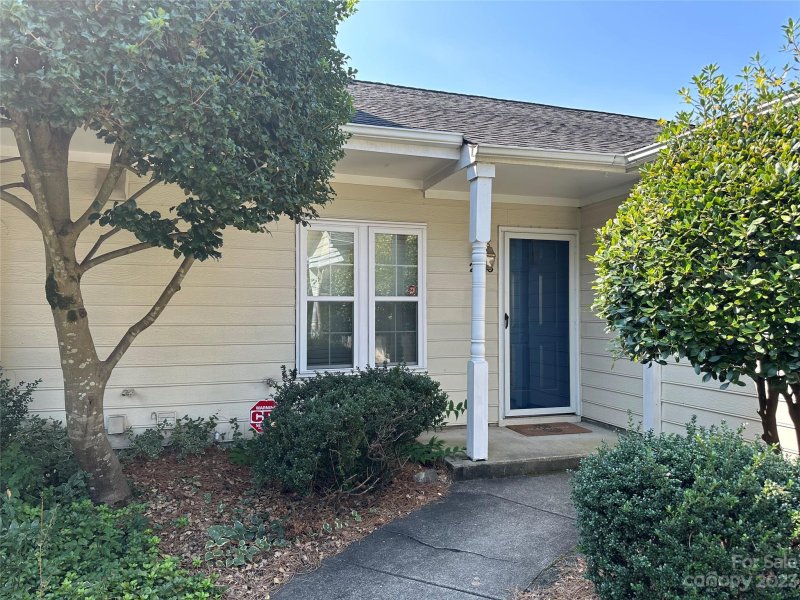 Property image 2 at 2716 New Hamlin Way, Charlotte, NC 28210