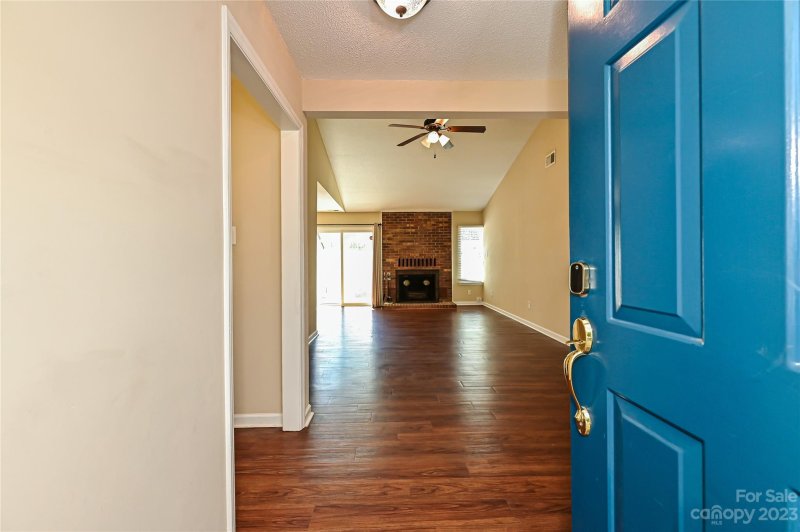 Property image 3 at 2716 New Hamlin Way, Charlotte, NC 28210