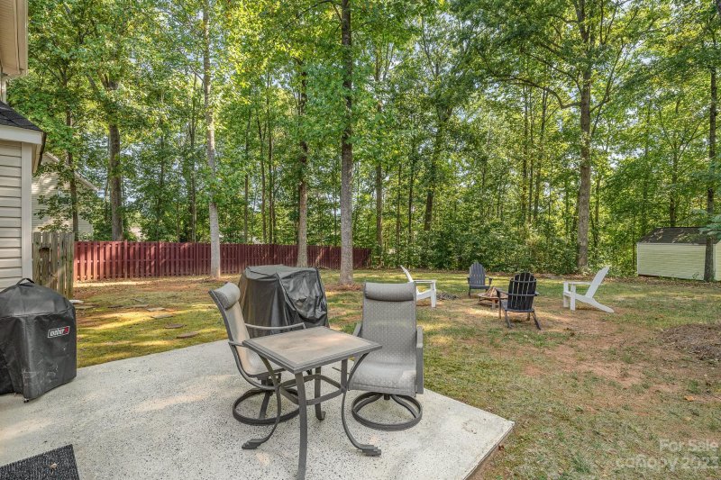 Property image 3 at 4228 Huntmeadow Drive, Charlotte, NC 28269