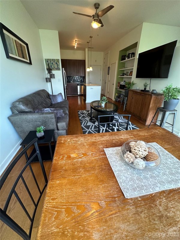 Property image 3 at 525 E 6th Street, Charlotte, NC 28202