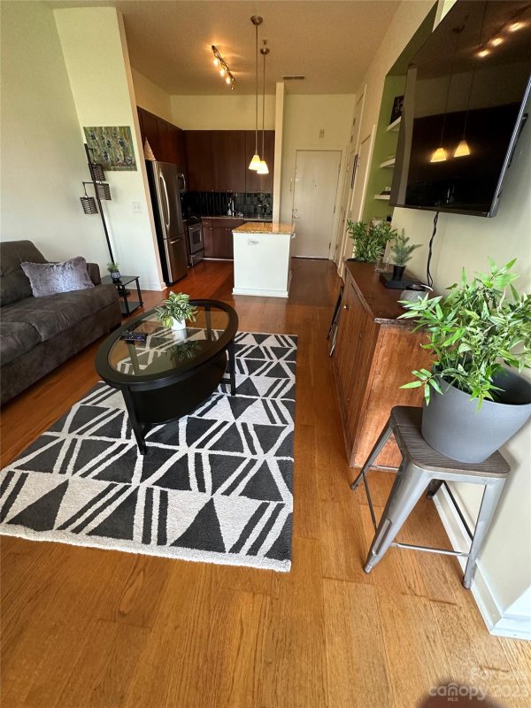 Property image 5 at 525 E 6th Street, Charlotte, NC 28202