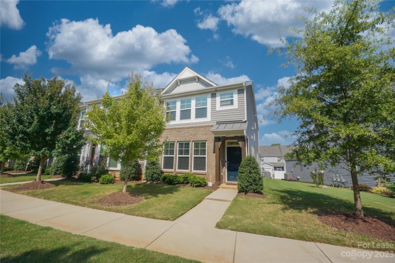 202 Waterlynn Ridge Road