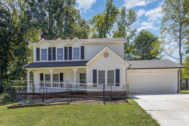 Property image 2 at 9128 Winter Moss Court, Charlotte, NC 28227