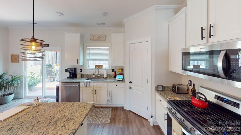 Property image 3 at 616 Pawnee Court, Fort Mill, SC 29715