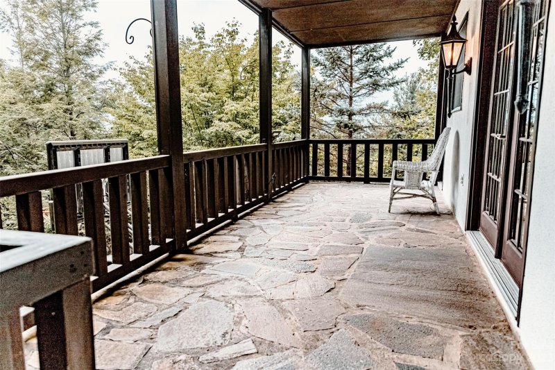 Property image 3 at 821 Summit Drive, Maggie Valley, NC 28751