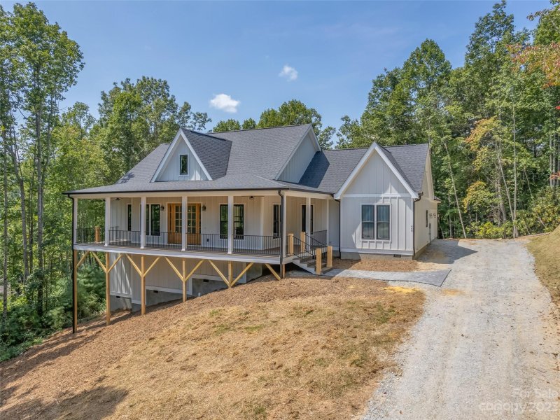 Property image 4 at 448 Morning Air Lane, Hendersonville, NC 28792