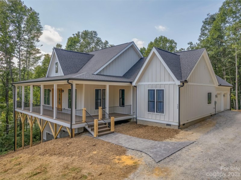 Property image 5 at 448 Morning Air Lane, Hendersonville, NC 28792