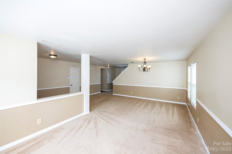 Property image 5 at 4731 Reinbeck Drive, Charlotte, NC 28269