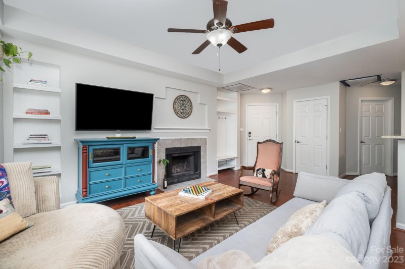 Property image 3 at 509 Graham Street, Charlotte, NC 28202