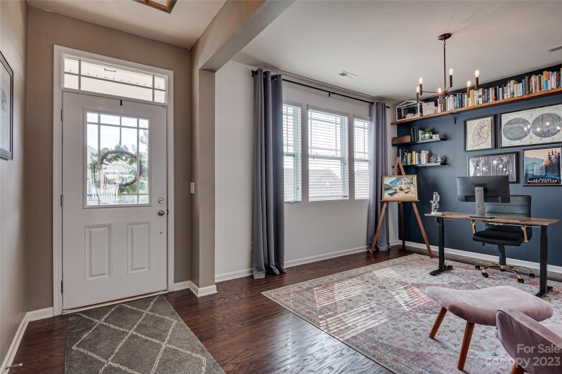 Property image 4 at 7839 Meridale Forest Drive, Charlotte, NC 28269