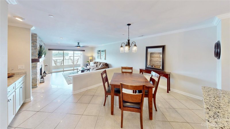 Property image 3 at 9816 Emerald Point Drive, Charlotte, NC 28278