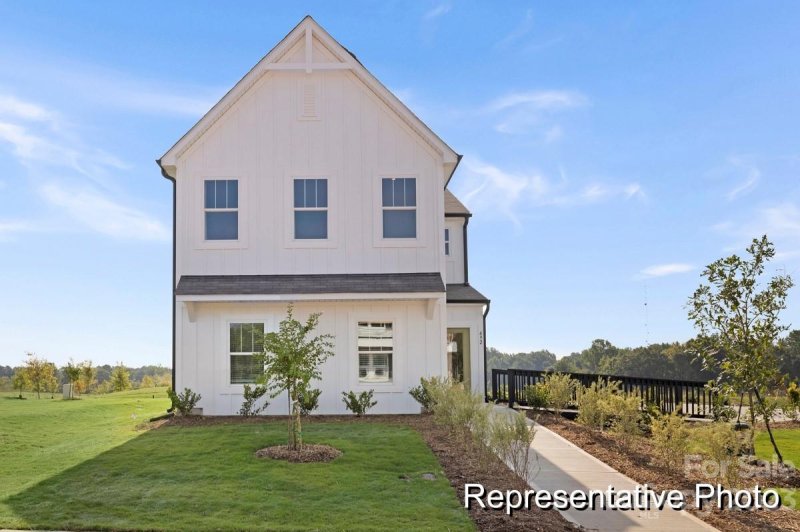 602 Candela Court