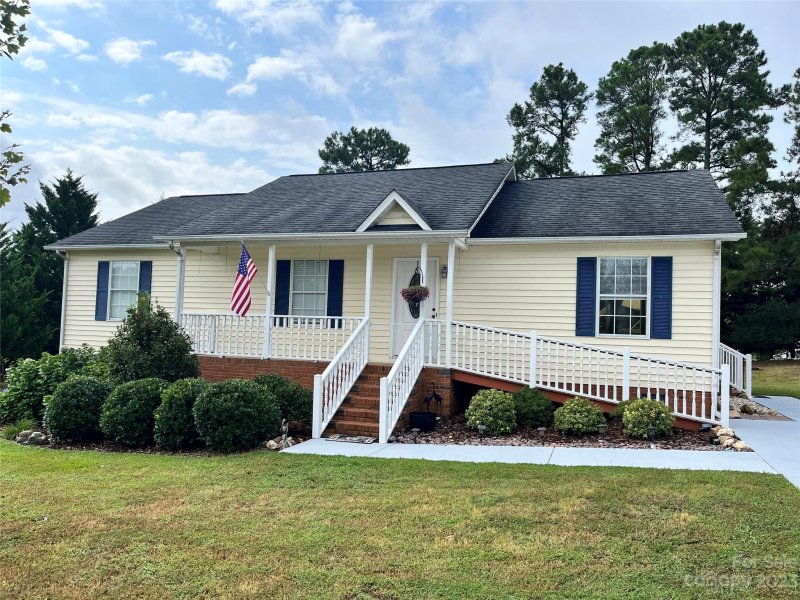 Property image 2 at 1585 Wimbleton Woods Drive, Fort Mill, SC 29708