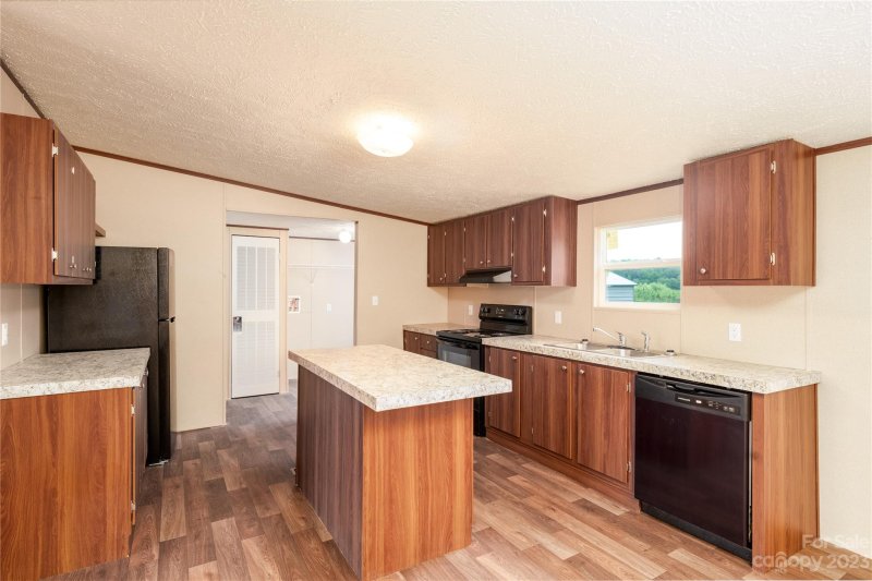 Property image 4 at 3584 Cameo Lane, Lenoir, NC 28645