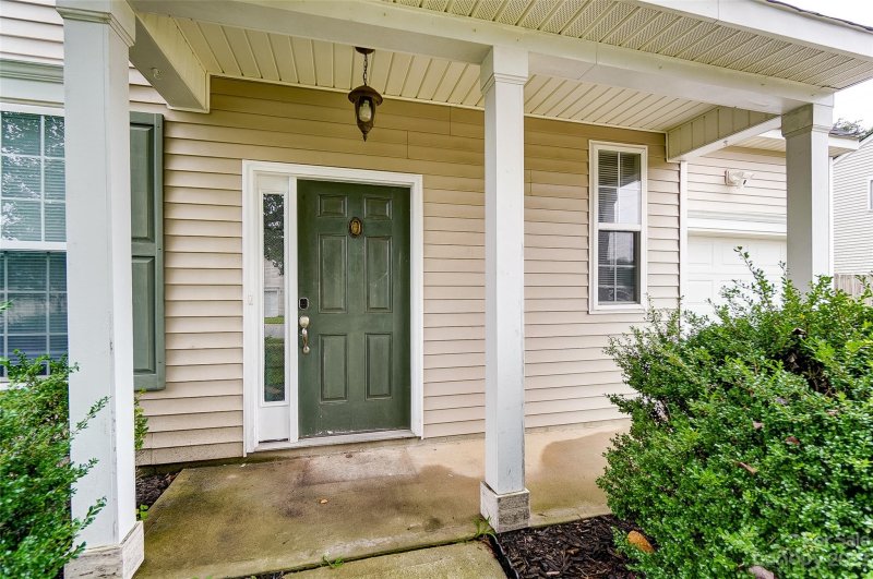 Property image 2 at 118 Hampshire Drive, Mooresville, NC 28115