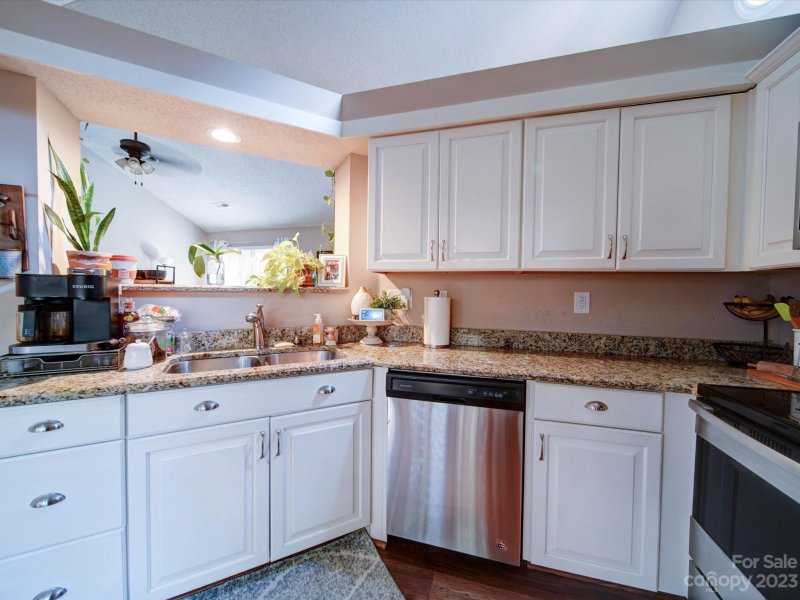 Property image 5 at 9608 Harness Lane, Matthews, NC 28105