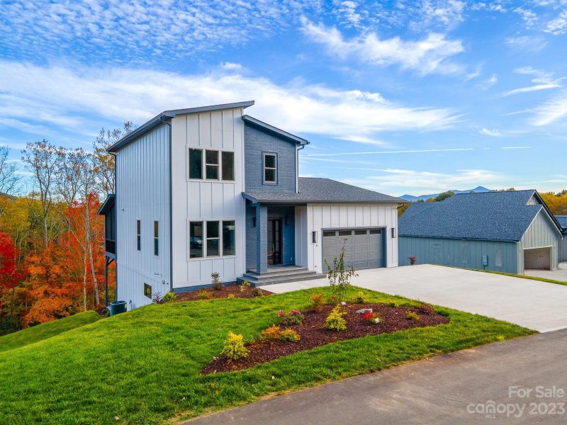 Property image 3 at 47 Bridgeway Drive, Candler, NC 28715