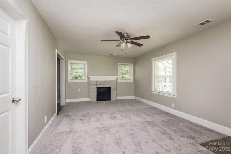 Property image 3 at 2000 Camp Greene Street, Charlotte, NC 28208