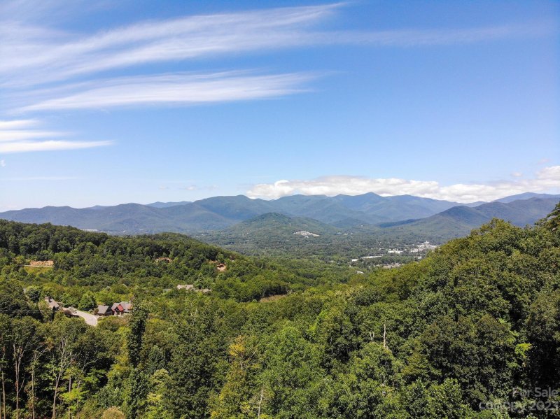 Property image 2 at 95 Settings Boulevard, Black Mountain, NC 28711