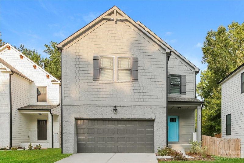 6224 Coatbridge Lane