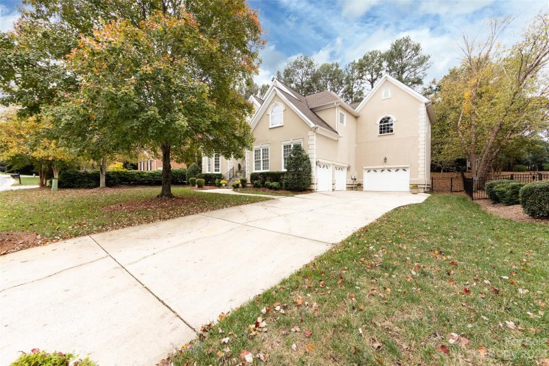 Property image 3 at 5315 Stallworth Drive, Charlotte, NC 28226