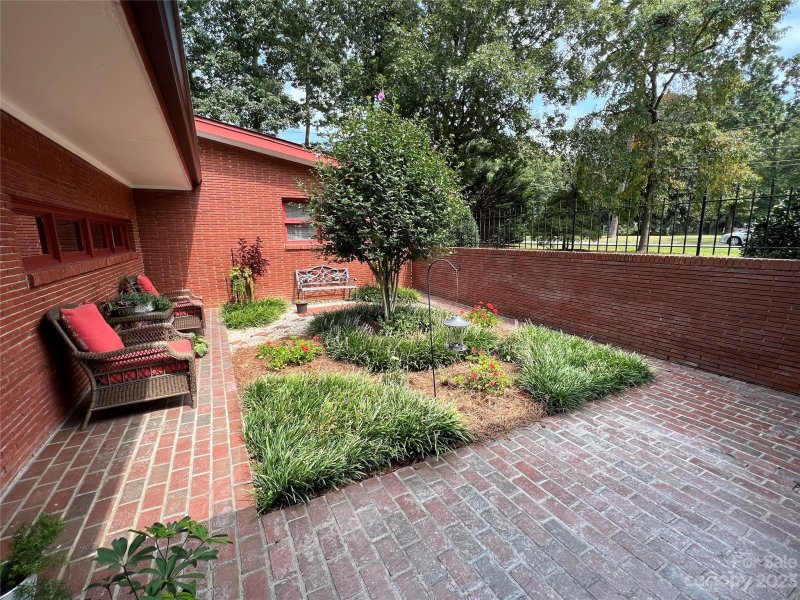 Property image 2 at 501 General Stonewall Jackson Drive, Stanley, NC 28164