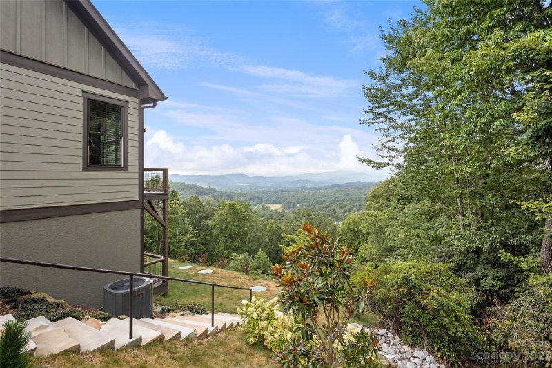 Property image 2 at 1140 Somersby Parkway, Laurel Park, NC 28739