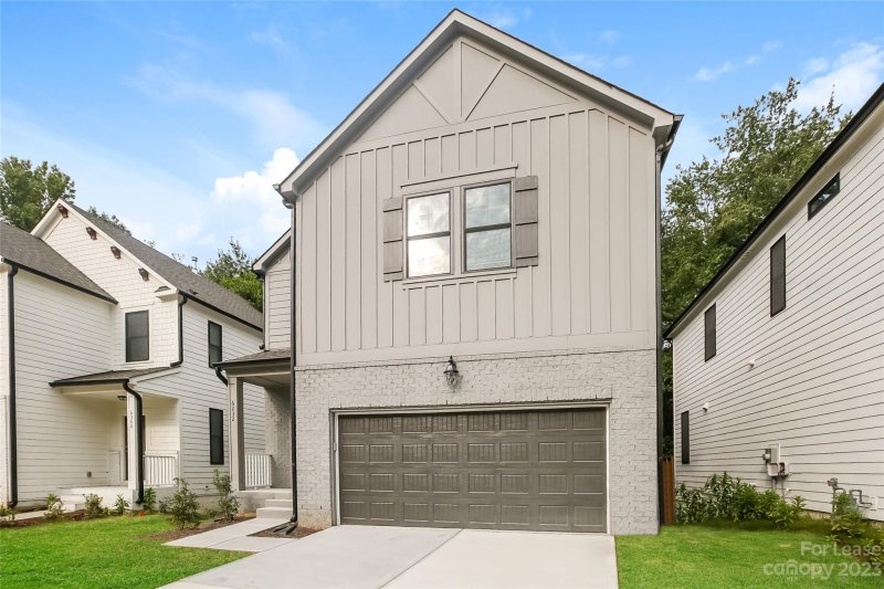 Property image 5 at 6232 Coatbridge Lane, Charlotte, NC 28212